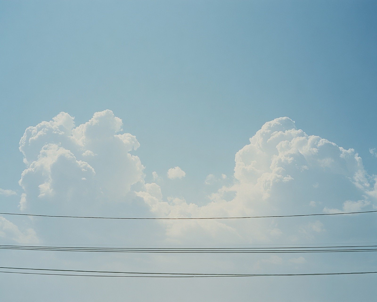 Cielo aperto con nuvole